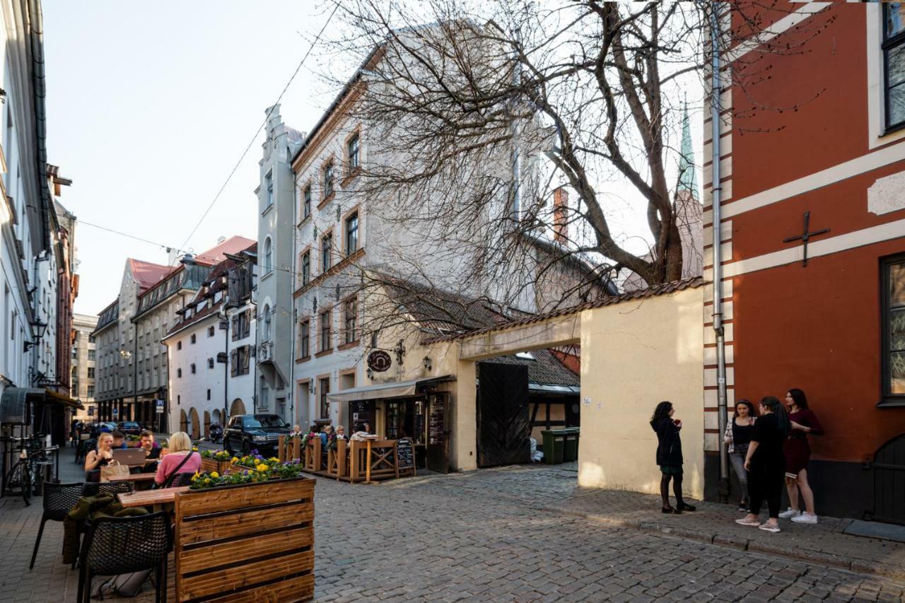 Old Riga Aldaru Street 2 Level Apartment With Terrace ภายนอก รูปภาพ