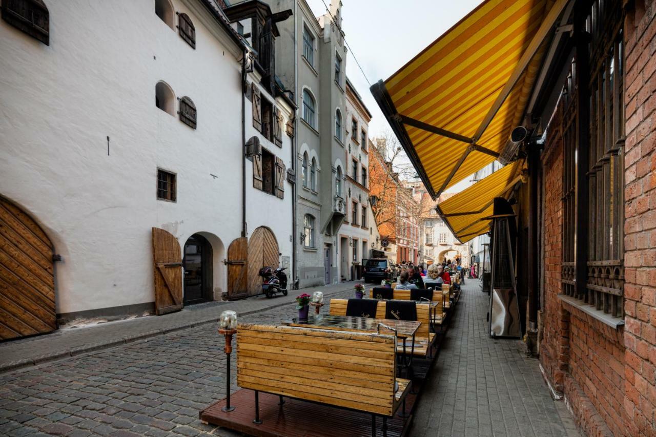 Old Riga Aldaru Street 2 Level Apartment With Terrace ภายนอก รูปภาพ