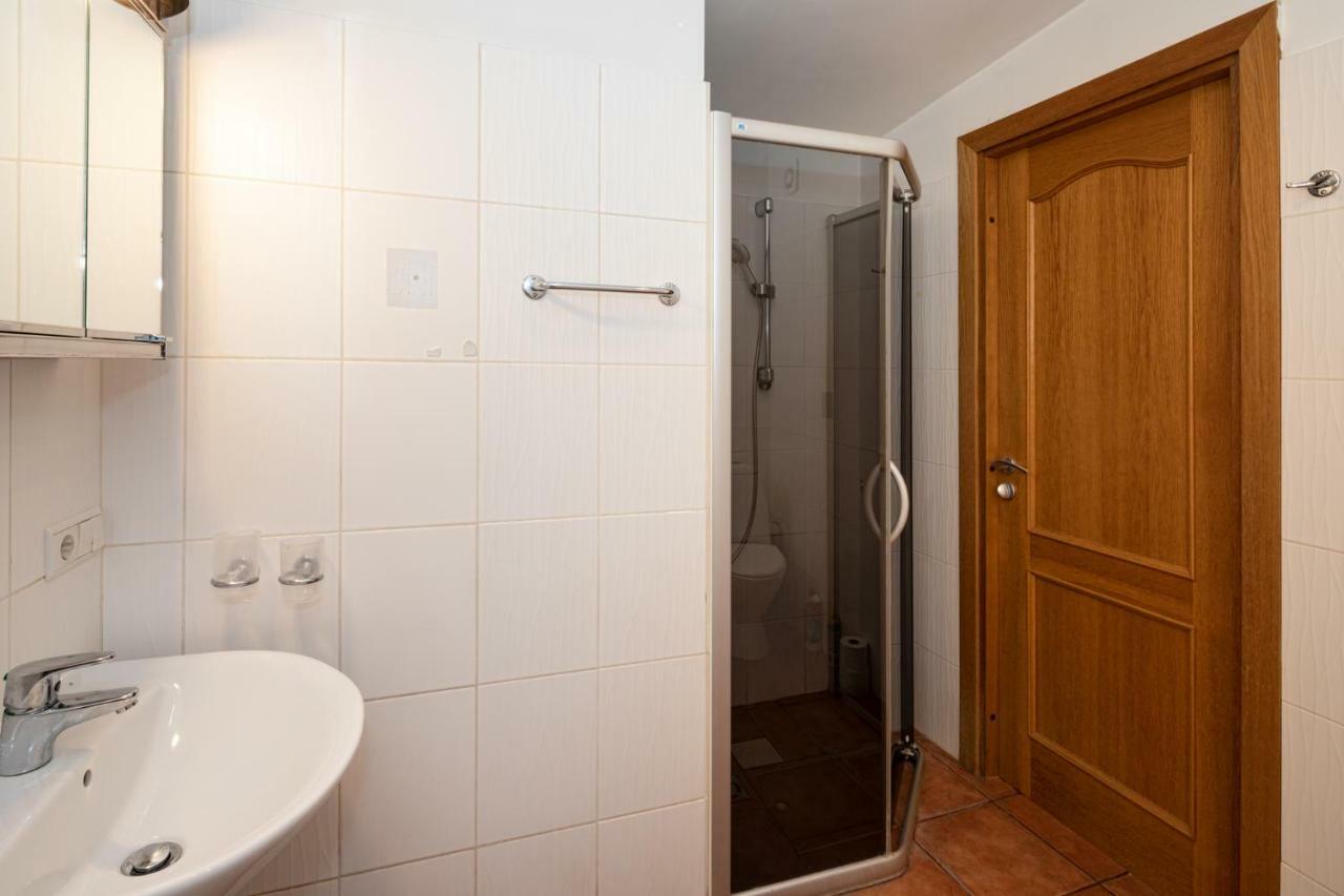 Old Riga Aldaru Street 2 Level Apartment With Terrace ภายนอก รูปภาพ