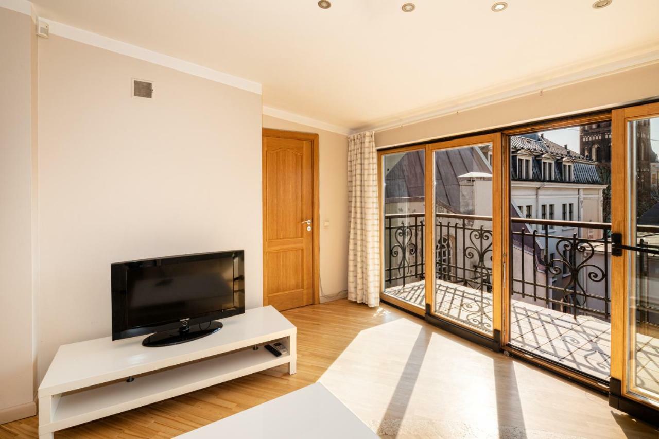 Old Riga Aldaru Street 2 Level Apartment With Terrace ภายนอก รูปภาพ